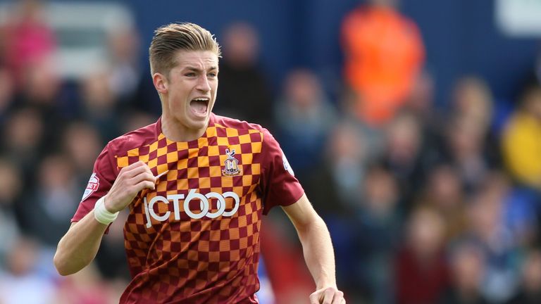 Reece Burke - on loan from West Ham - in action for Bradford. (Pic: Thomas Gadd)
