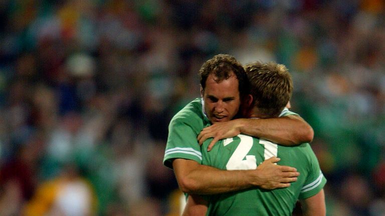 Girvan Dempsey celebrates with Ronan O'Gara after Ireland defeated Argentina in 2003