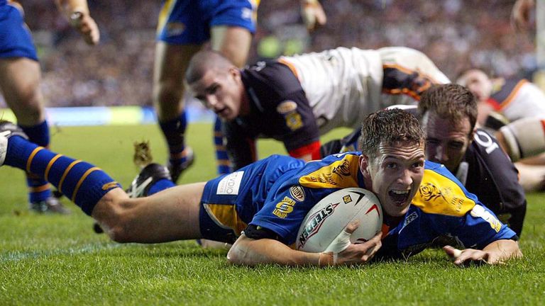 Danny McGuire crosses for the winning try for Leeds in the 2004 Grand Final against Bradford