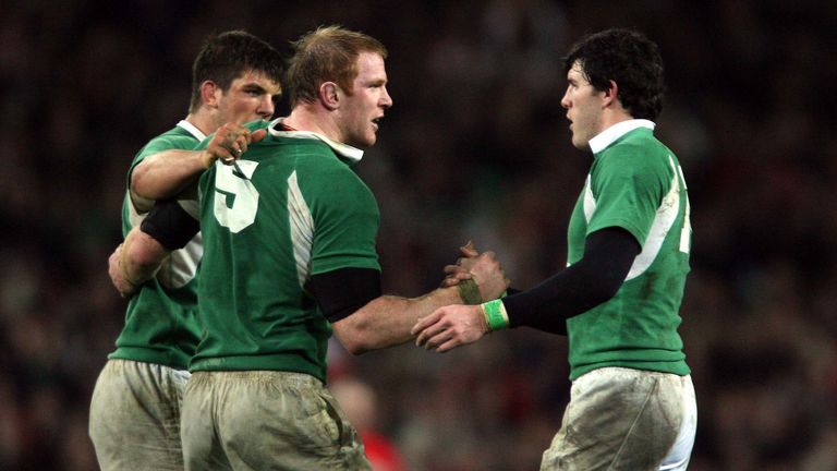 Donncha O'Callaghan (left), Paul O'Connell and Shane Horgan (right) after Ireland's Six Nations win over England in 2007