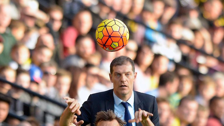 West Ham boss Slaven Bilic watches Mark Noble from the sidelines
