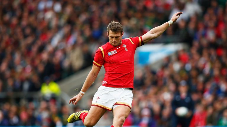 LONDON, ENGLAND - OCTOBER 17:  Dan Biggar of Wales kicks a penalty during the 2015 Rugby World Cup Quarter Final match between South Africa and Wales at Tw