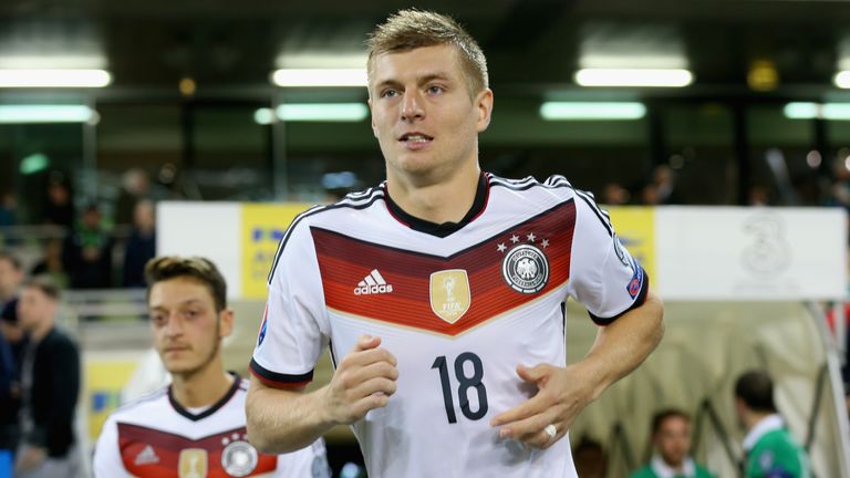 Toni Kroos completed more passes than any other player in European Qualifying