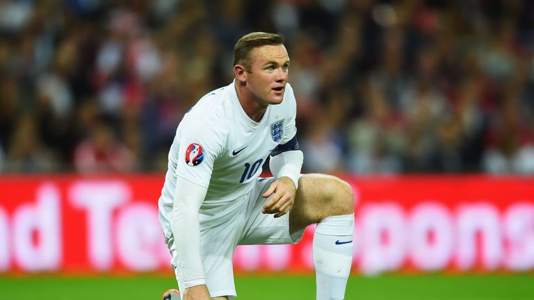 LONDON, ENGLAND - SEPTEMBER 08:  Wayne Rooney of England reacts during the UEFA EURO 2016 Group E qualifying match between England and Switzerland at Wembl