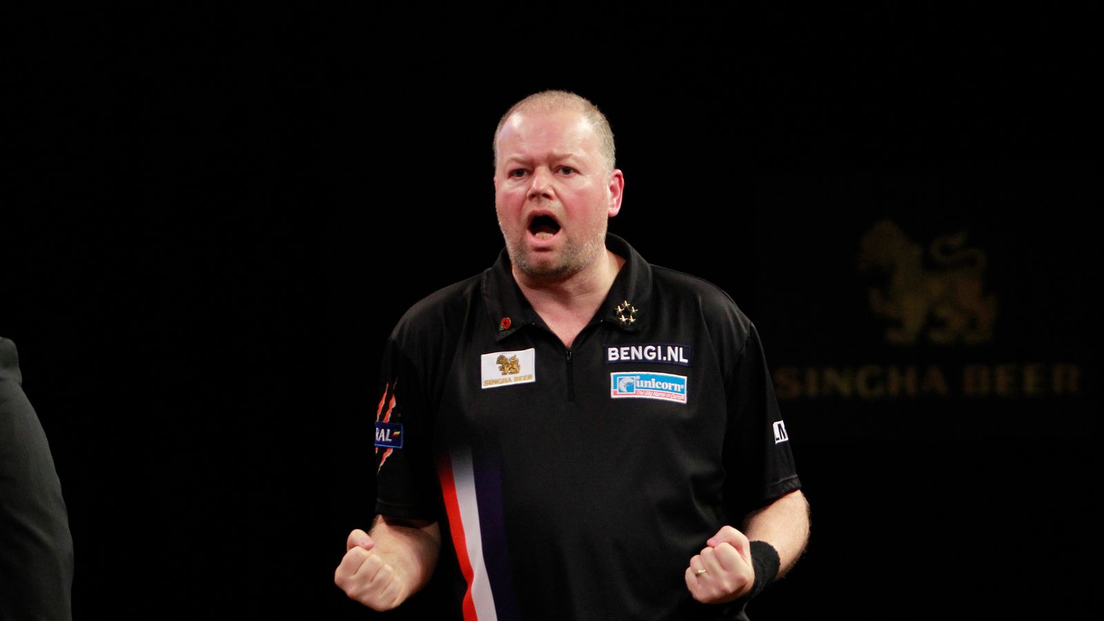 Grand Slam of Darts: Raymond van Barneveld to face Phil Taylor | Darts