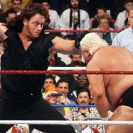 The Undertaker clocks Dusty Rhodes on his WWE debut