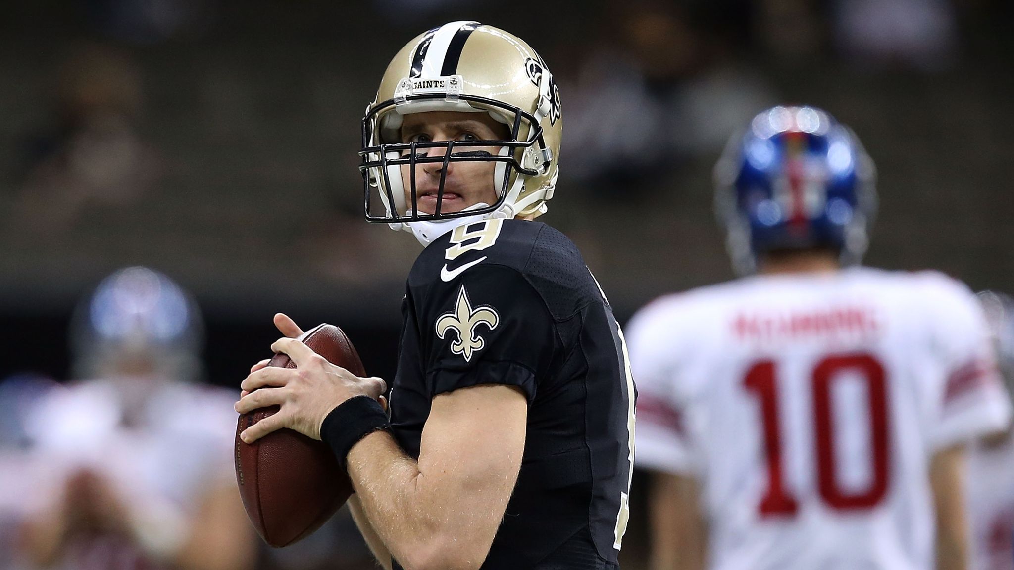 Drew Brees Throws Seven Touchdown Passes as Saints Beat Giants in Final  Seconds - The New York Times