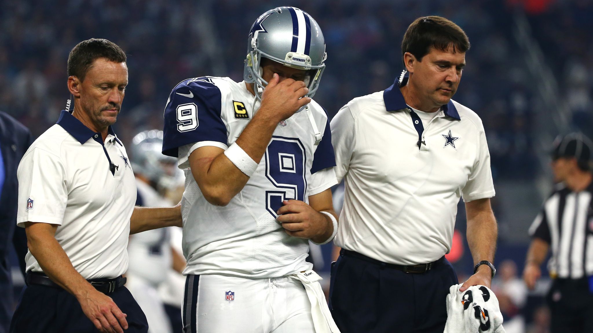 Romo Sacked & Injures Clavicle, Panthers vs. Cowboys