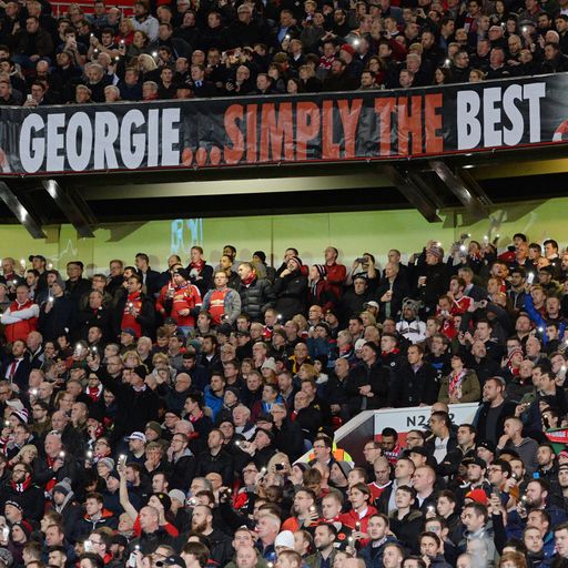United fans in Best tribute