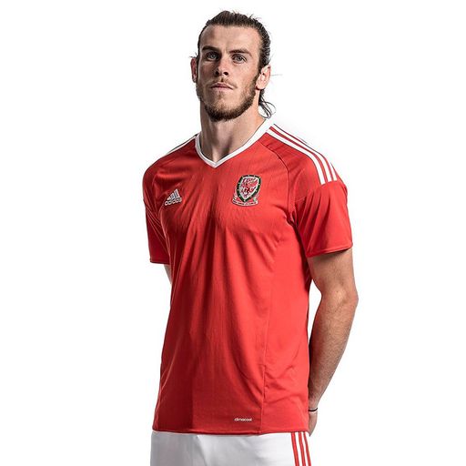 Euro 2016 kits