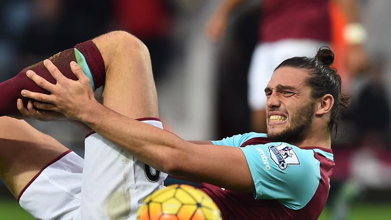 Andy Carroll lies injured during the Premier League football match between West Ham United and Everton