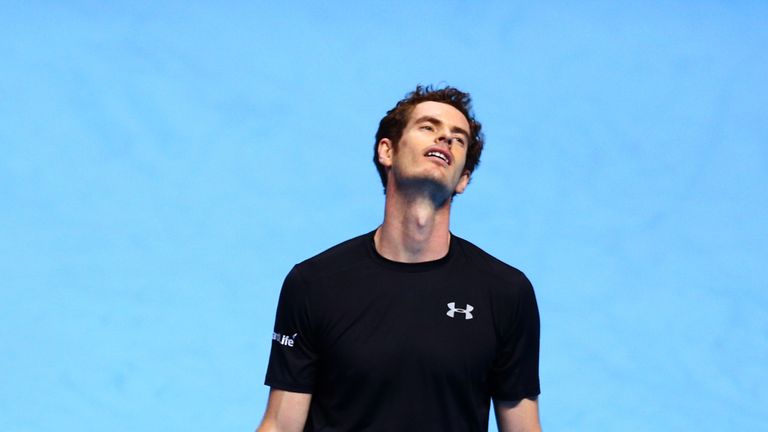 Andy Murray reacts during the men's singles match against Stan Wawrinka