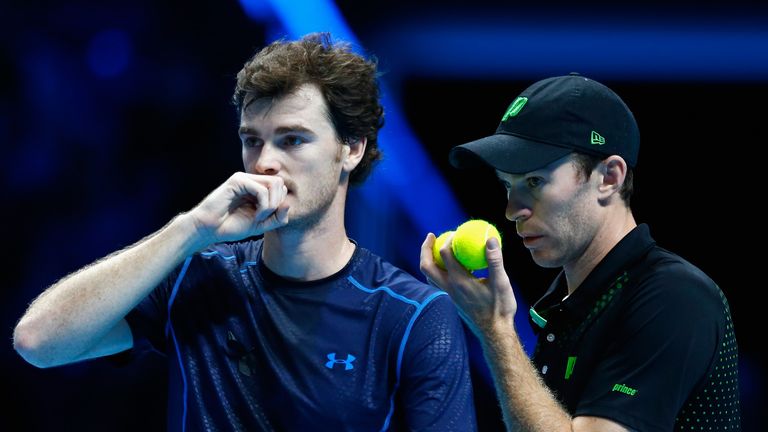 LONDON, ENGLAND - NOVEMBER 15:  Jamie Murray (L) of Great Britain and John Peers of Australia talk in their men's doubles match against Simone Bolelli and 