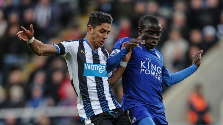 Ayoze Perez (L) of Newcastle United is challenged by N'golo Kante (R) of Leicester City during Newcastle United and Leicester City at St.James' Park