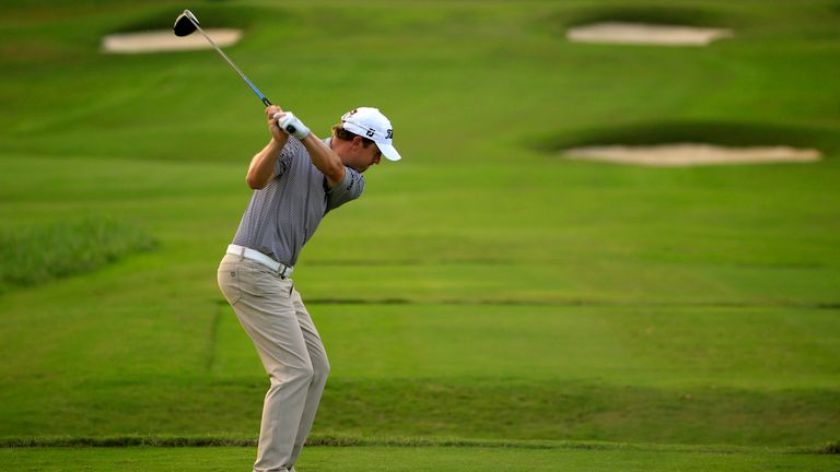 Molder was one of a limited number of players to get their round completed.