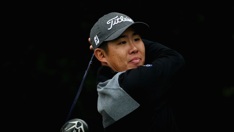 An squandered a late birdie chance to move in to a share of the lead