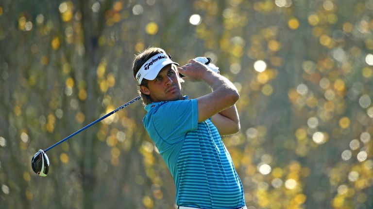 Chris Hanson shares the lead with two rounds to play at Qualifying School