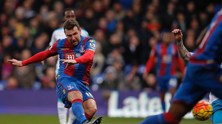 Crystal Palace midfielder James McArthur levels the score 1-1 in the 14th minute against Newcastle