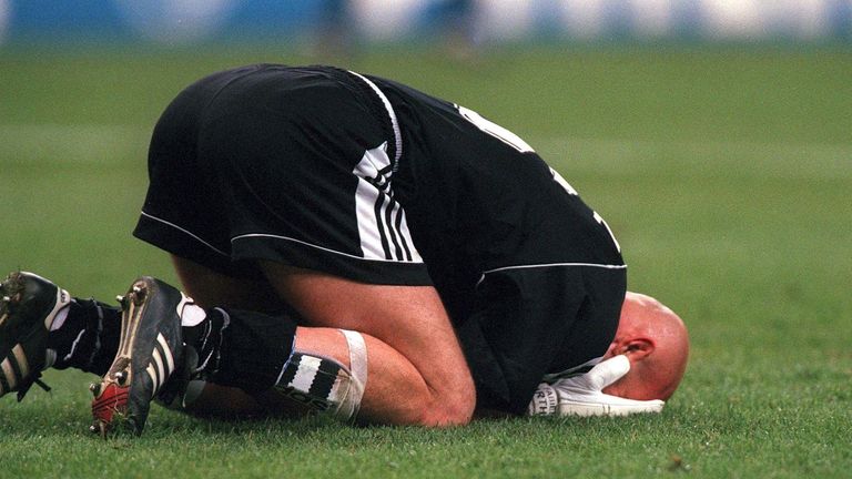 Fabian Barthez celebrates winning the World Cup in 1998