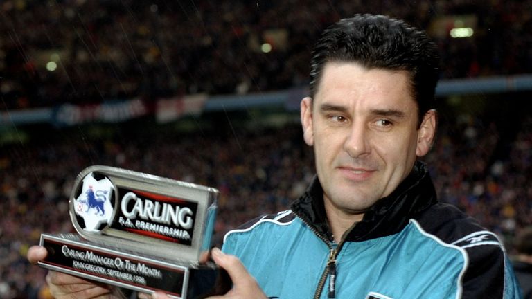 John Gregory the manager of Aston Villa recieves the Carling manager of the month award for the month of September in 1998