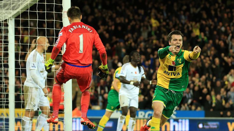 Jonny Howson celebrates scoring the only goal of Norwich's 1-0 win over Swansea