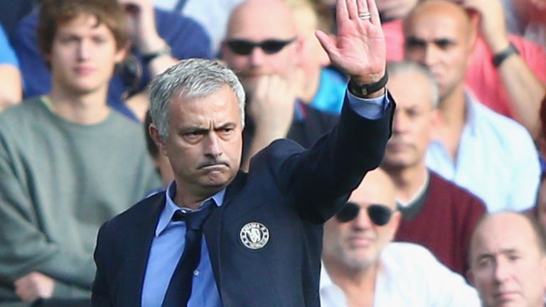 LONDON, ENGLAND - OCTOBER 31: Jose Mourinho Manager of Chelsea reacts after Liverpool's second goal during the Barclays Premier League match between Chelse