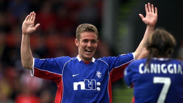Kenny Miller celebrates with Claudio Caniggia during his first spell at Rangers