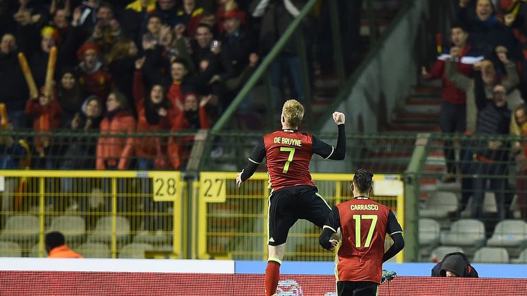 Kevin De Bruyne celebrates scoring Belgium's second goal in a 3-1 win over Italy