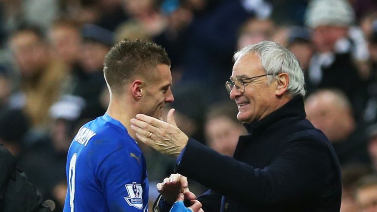 Leicester City manager Claudio Ranieri congratulates Jamie Vardy during the game at Newcastle