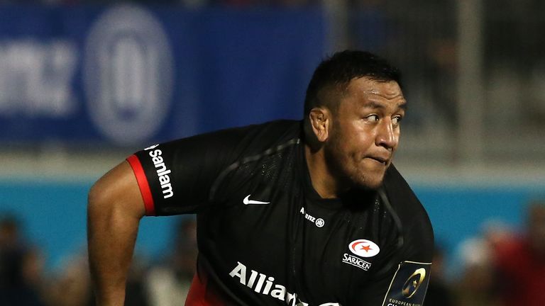 Mako Vunipola runs with the ball during the European Rugby Champions Cup match between Saracens and Toulouse