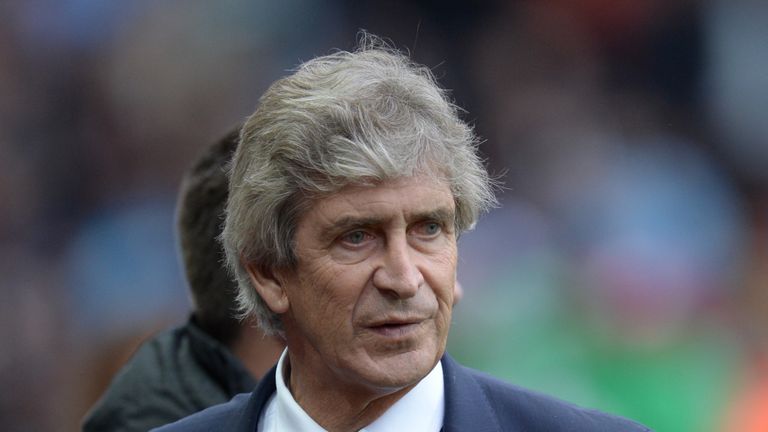 Manchester City's Chilean manager Manuel Pellegrini