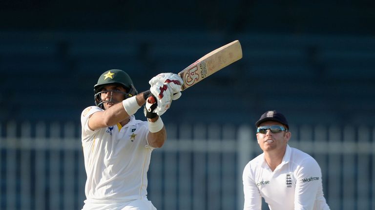 Pakistan skipper Misbah-ul-Haq goes on the offensive on day one