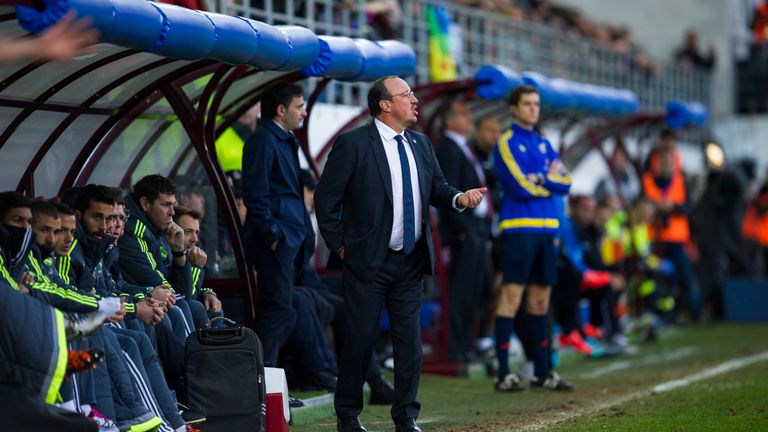 EIBAR, SPAIN - NOVEMBER 29:  Head coach Rafael Benitez of Real Madrid reacts during the La Liga match between SD Eibar and Real Madrid at Ipurua Municipal 