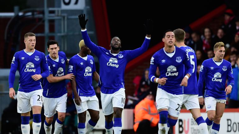 Romelu Lukaku (centre) doubles Everton's lead against Bournemouth in the 36th minute