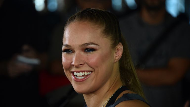 Ronda Rousey defends her UFC bantamweight title against Holly Holm.