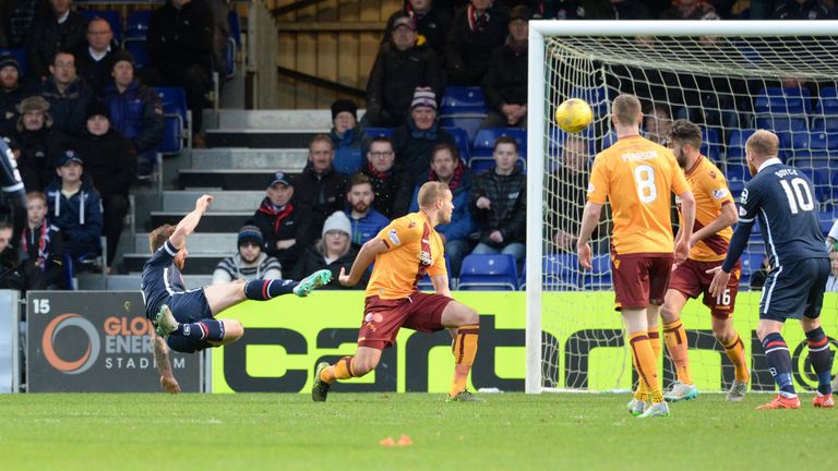 An acrobatic Craig Curren on target for Ross County