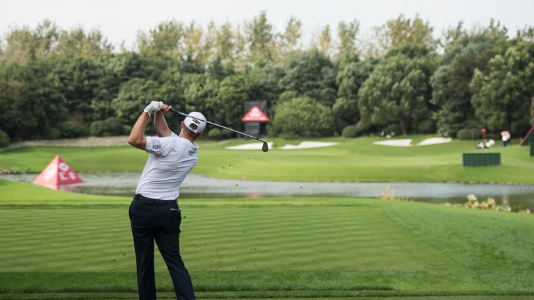 Knox moved up the leaderboard with a bogey-free second round