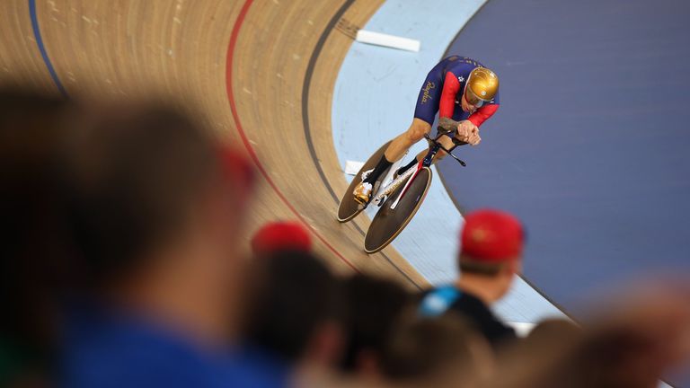 Sir Bradley Wiggins, UCI Hour Record