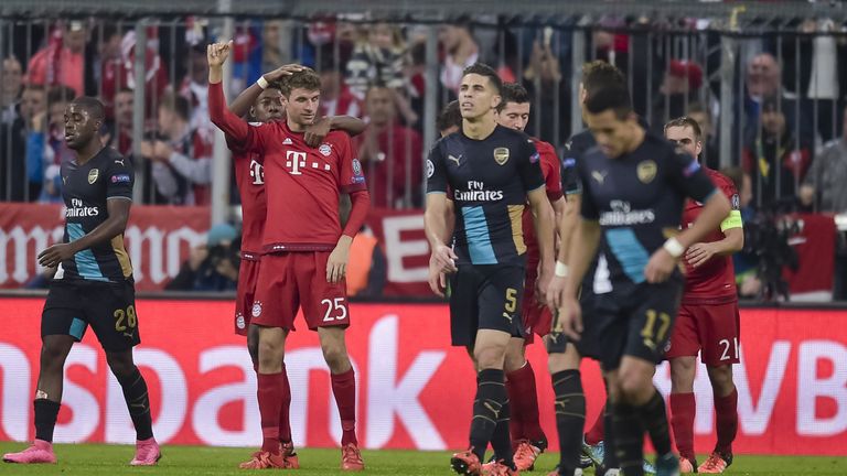 Thomas Muller goal celeb, Bayern Munich v Arsenal, Champions League