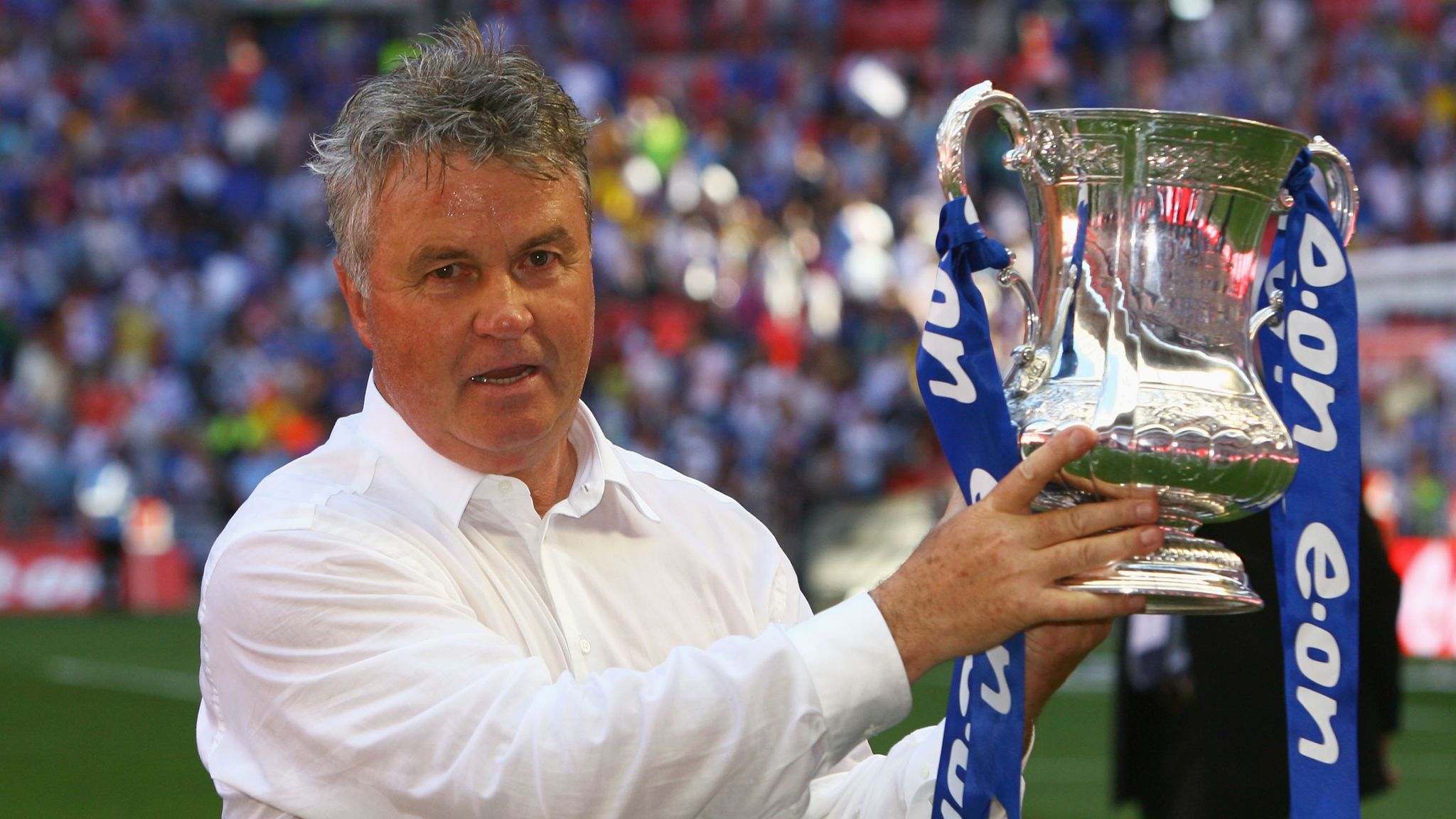 Guus Hiddink to succeed at Chelsea, says Paul Clement | Football News 