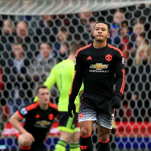 Struggling Depay