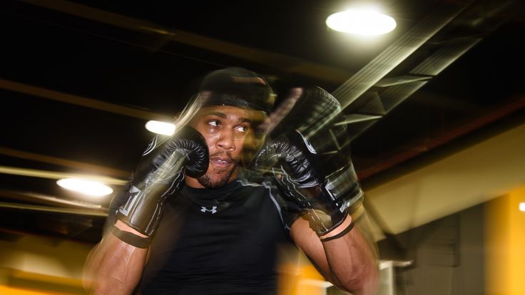 Anthony Joshua in training at a media workout in Canary Wharf, London