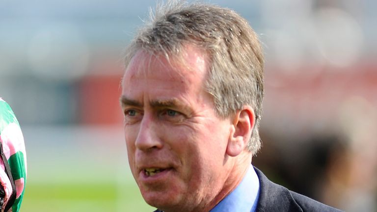 DONCASTER, ENGLAND - SEPTEMBER 10:  Frankie Dettori shares a joke with The Times racing correspondent Alan Lee at Doncaster racecourse on September 10, 201