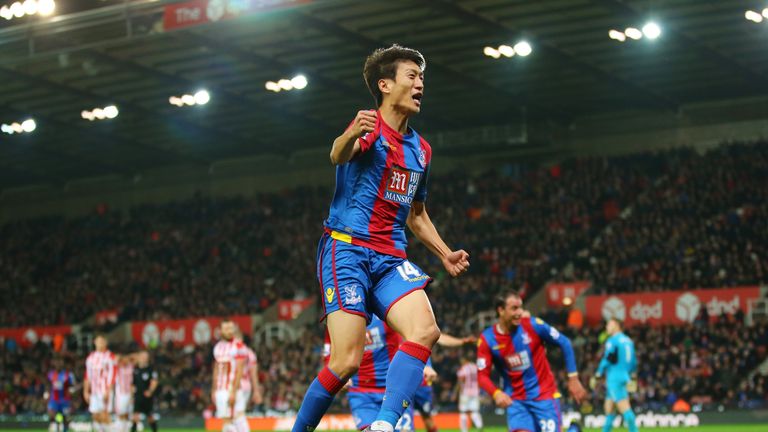 Chung-Yong Lee celebrates his winning goal for Crystal Palace at Stoke City