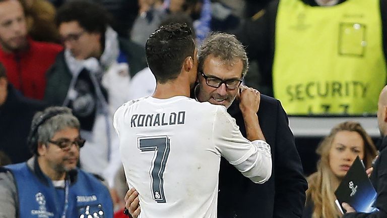 Cristiano Ronaldo talks to Laurent Blanc after the UEFA Champions League Group A match between Real Madrid and PSG