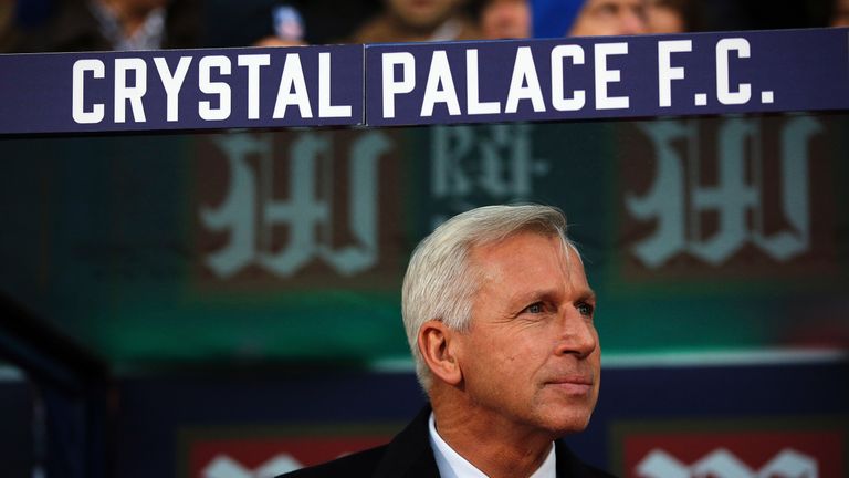 Crystal Palace's English manager Alan Pardew