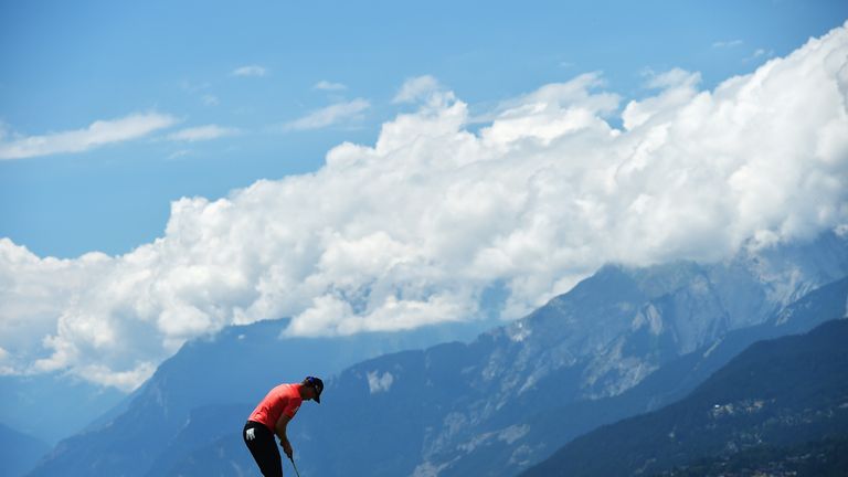 CRANS-MONTANA, SWITZERLAND - JULY 23:  Danny Willett of England putts during the first round of the Omega European Masters at Crans-sur-Sierre Golf Club on
