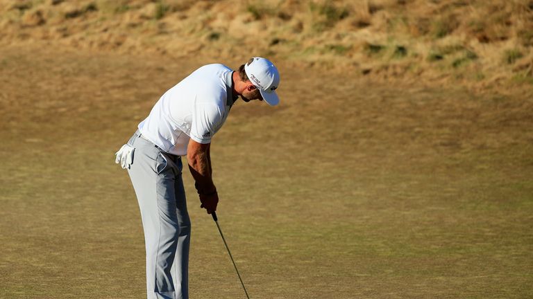 UNIVERSITY PLACE, WA - JUNE 21:  Dustin Johnson of the United States watches his missed birdie putt on the 18th green during the final round of the 115th U