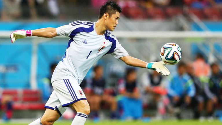 Japan goalkeeper Eiji Kawashima is still expected to join Dundee United