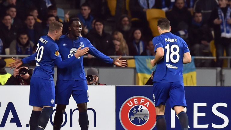 Romelu Lukaku celebrates with teammates after scoring against Dynamo Kiev during the UEFA Europa League round of 16